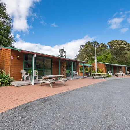 Blue Lake Top 10 Holiday Park