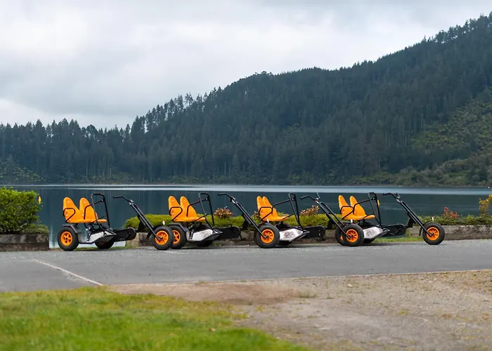 Blue 10 4*